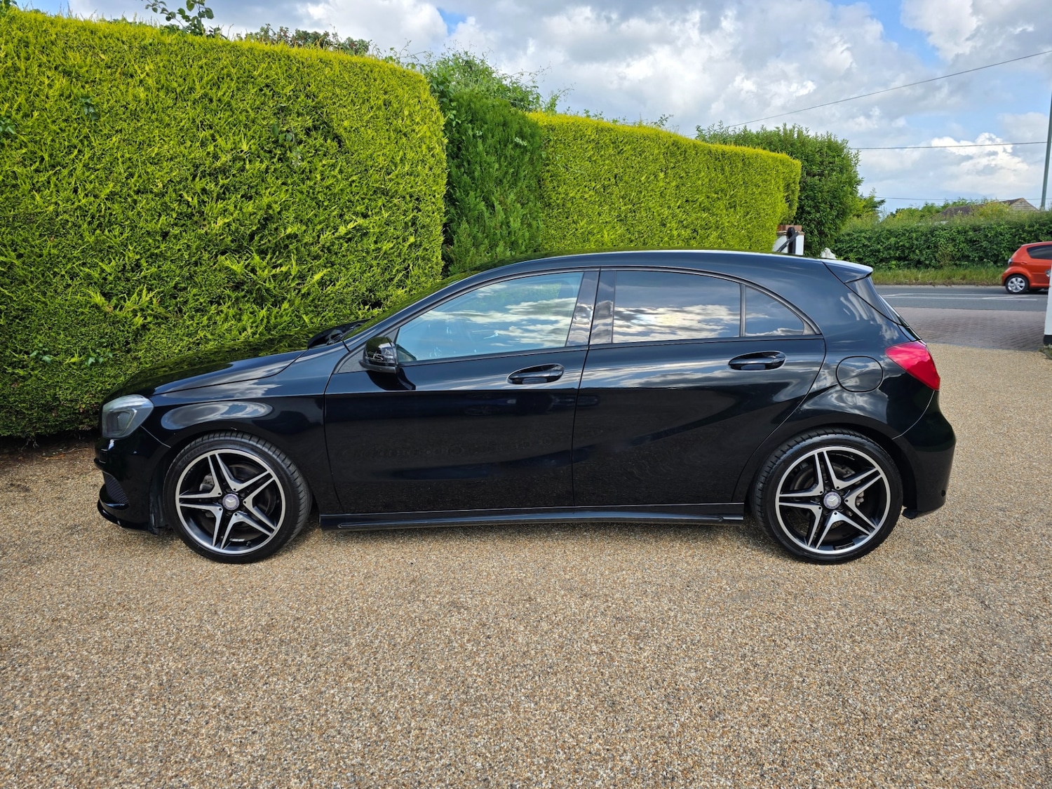 Used Mercedes-Benz A-Class 2014 for sale - 76281851: Photo 15