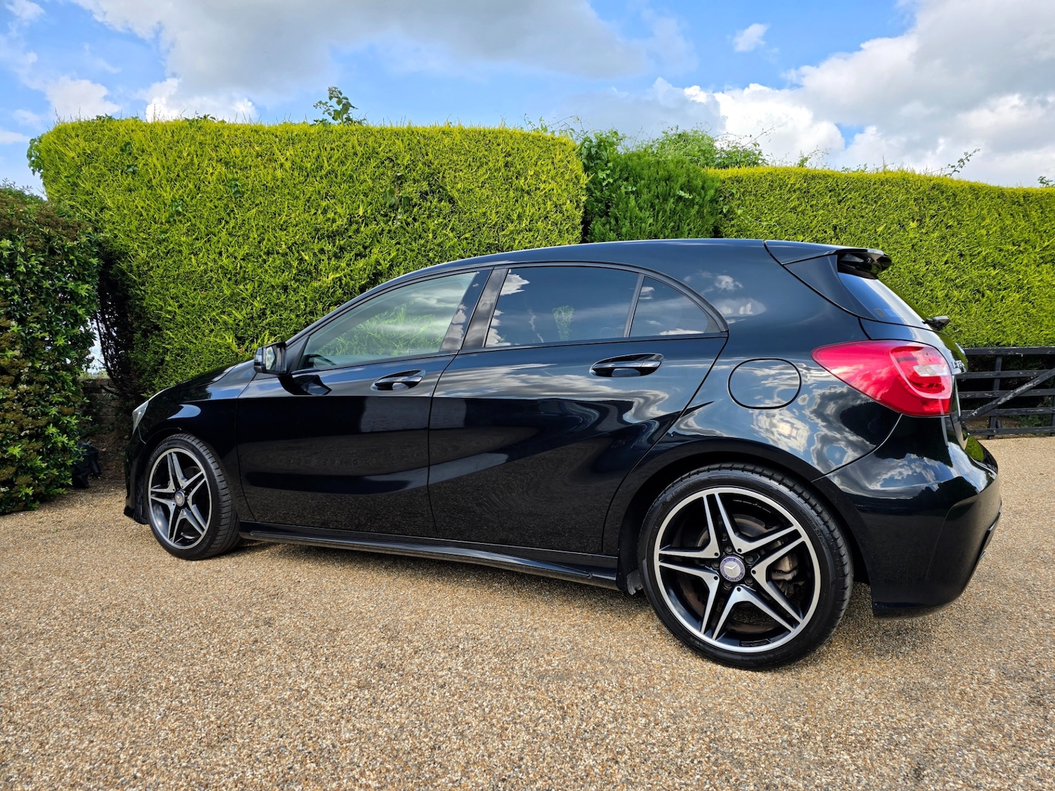 Used Mercedes-Benz A-Class 2014 for sale - 76281851: Photo 8