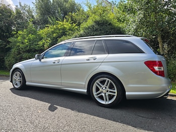 Used Mercedes-Benz C-Class 2013 for sale - 75836547: Photo
