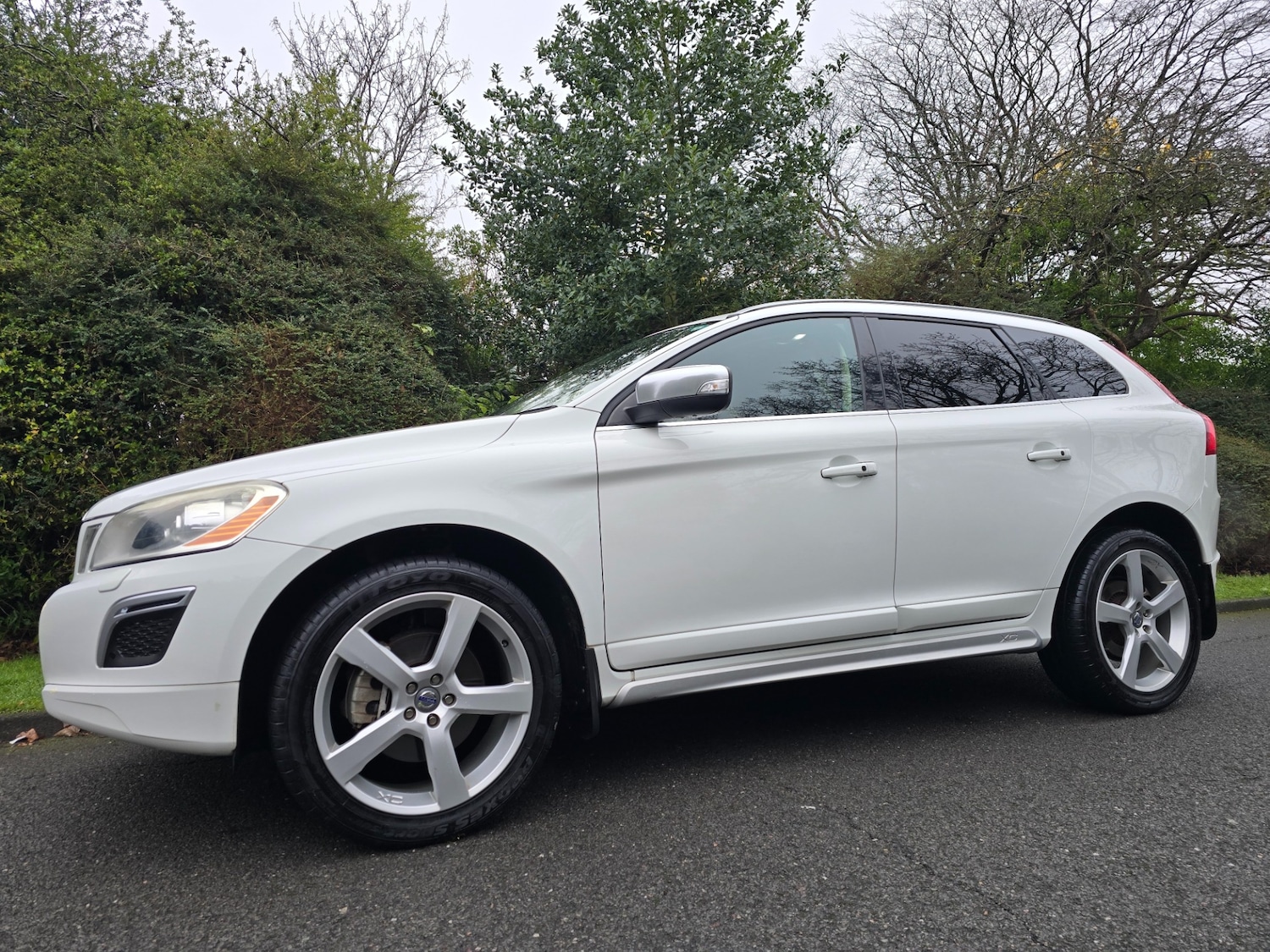 Used Volvo XC60 2013 for sale - 77135975: Photo 2