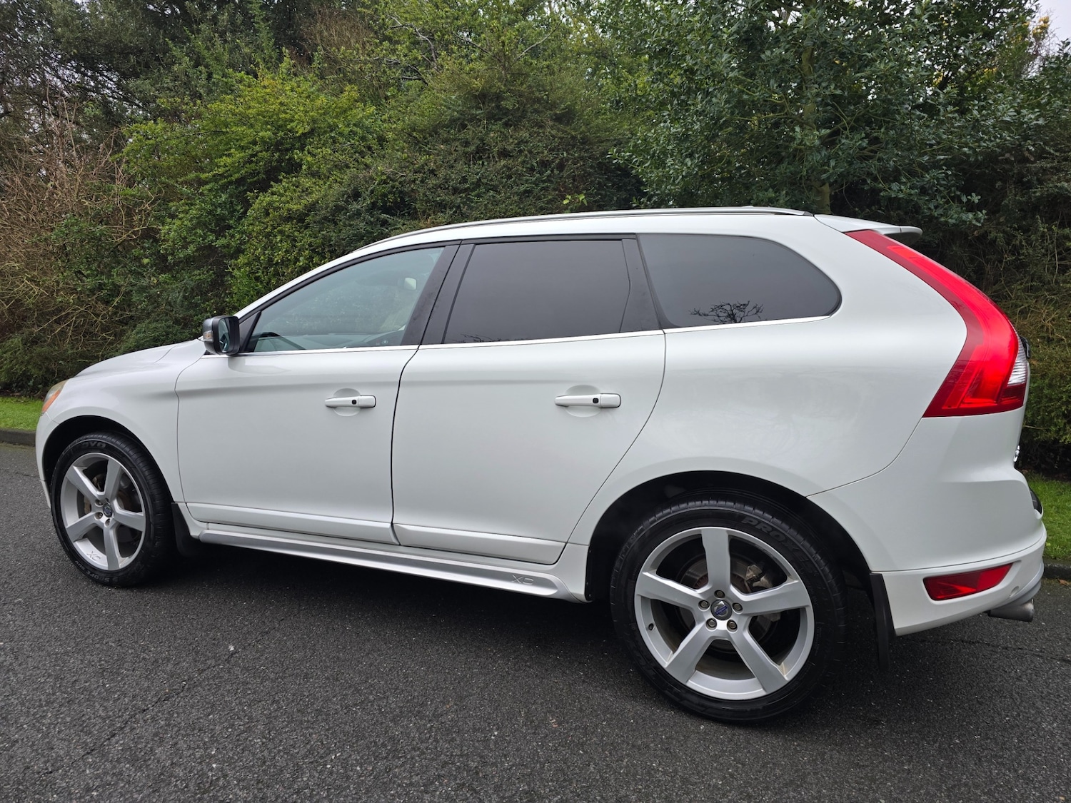 Used Volvo XC60 2013 for sale - 77135975: Photo 3