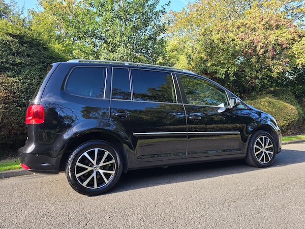 Used Volkswagen Touran 2013 for sale - 76058255: Photo 10
