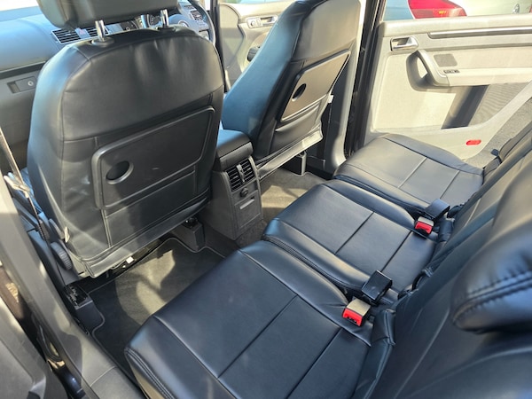 Used Volkswagen Touran 2013 for sale - 76058255: Photo 14