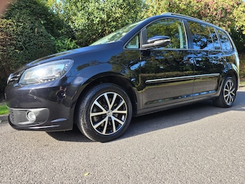 Used Volkswagen Touran 2013 for sale - 76058255: Photo 2