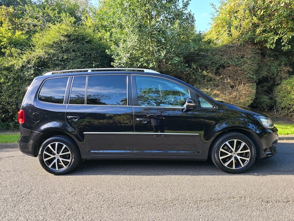 Used Volkswagen Touran 2013 for sale - 76058255: Photo 9