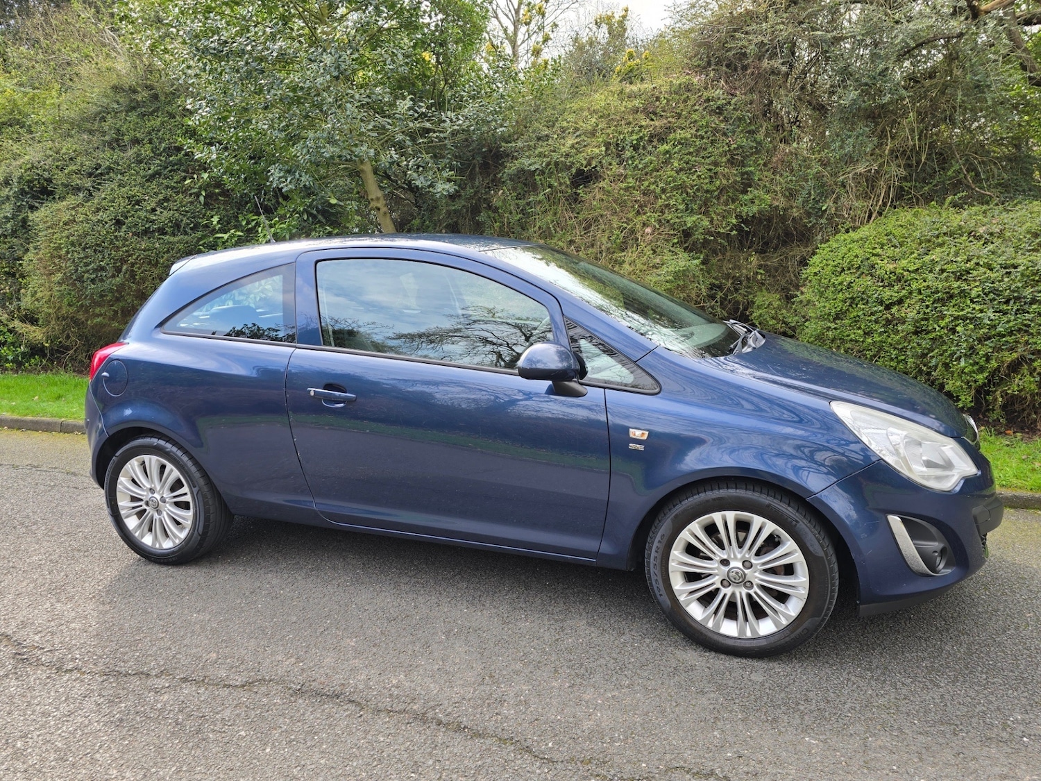Used Vauxhall Corsa 2012 for sale - 77721790: Photo 5