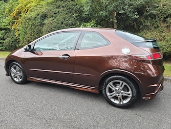 Used Honda Civic 2011 for sale - 75649973: Photo