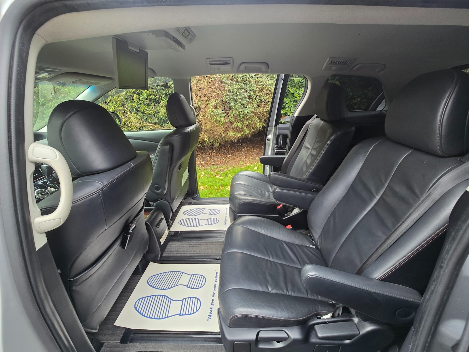 Used Toyota Estima 2014 for sale - 76984257: Photo 11