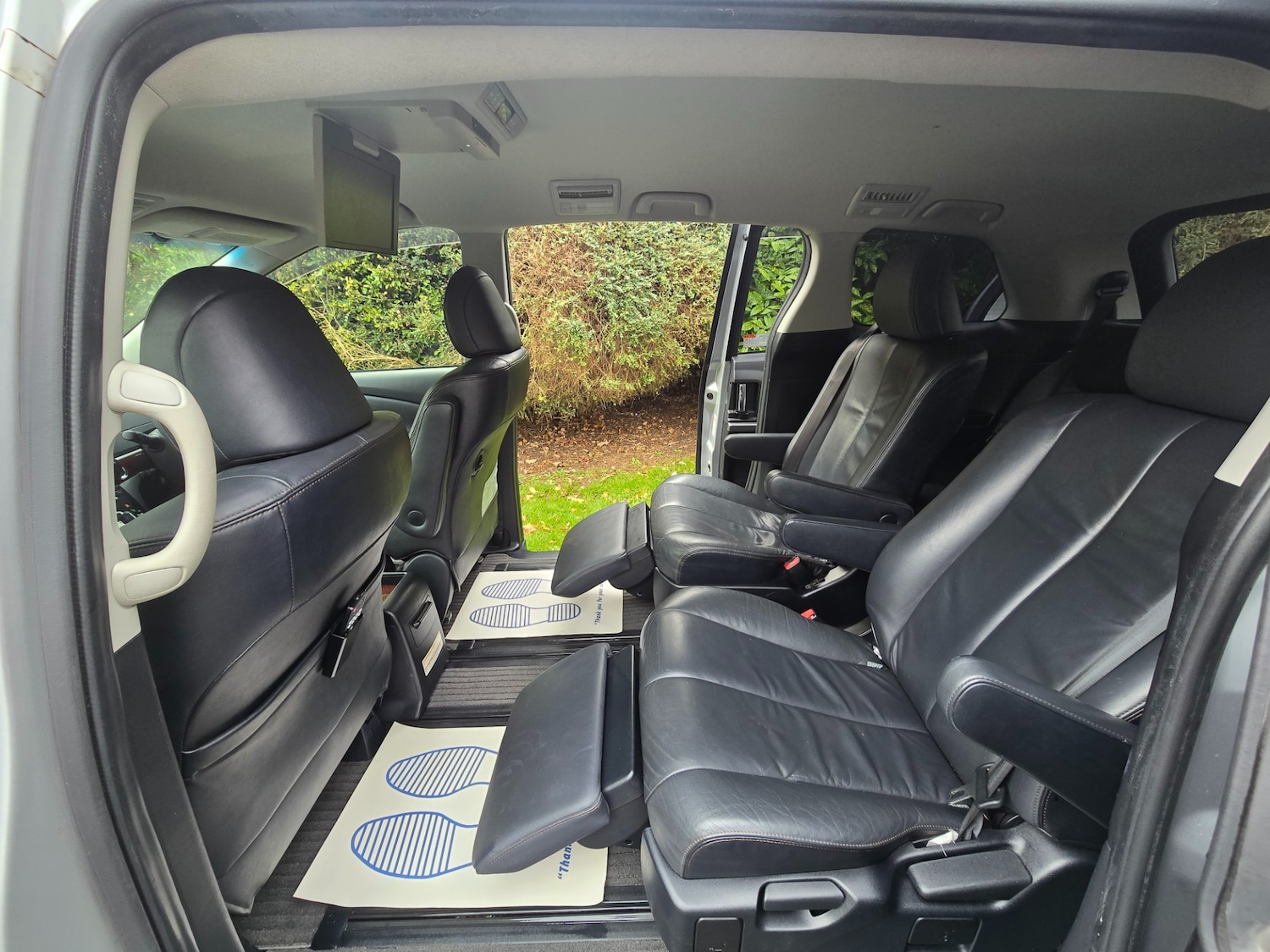 Used Toyota Estima 2014 for sale - 76984257: Photo 12