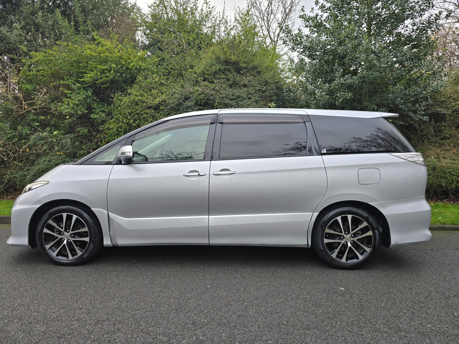 Used Toyota Estima 2014 for sale - 76984257: Photo 17