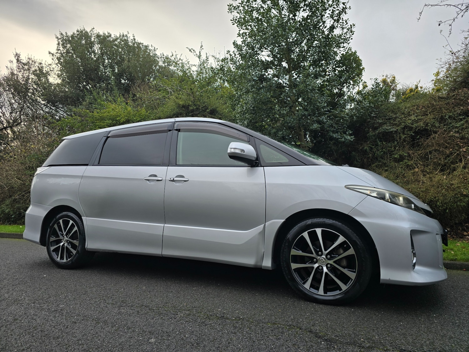 Used Toyota Estima 2014 for sale - 76984257: Photo 6