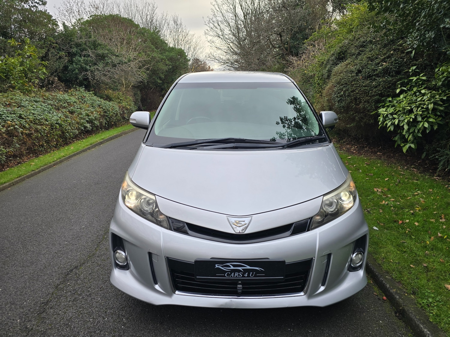 Used Toyota Estima 2014 for sale - 76984257: Photo 9