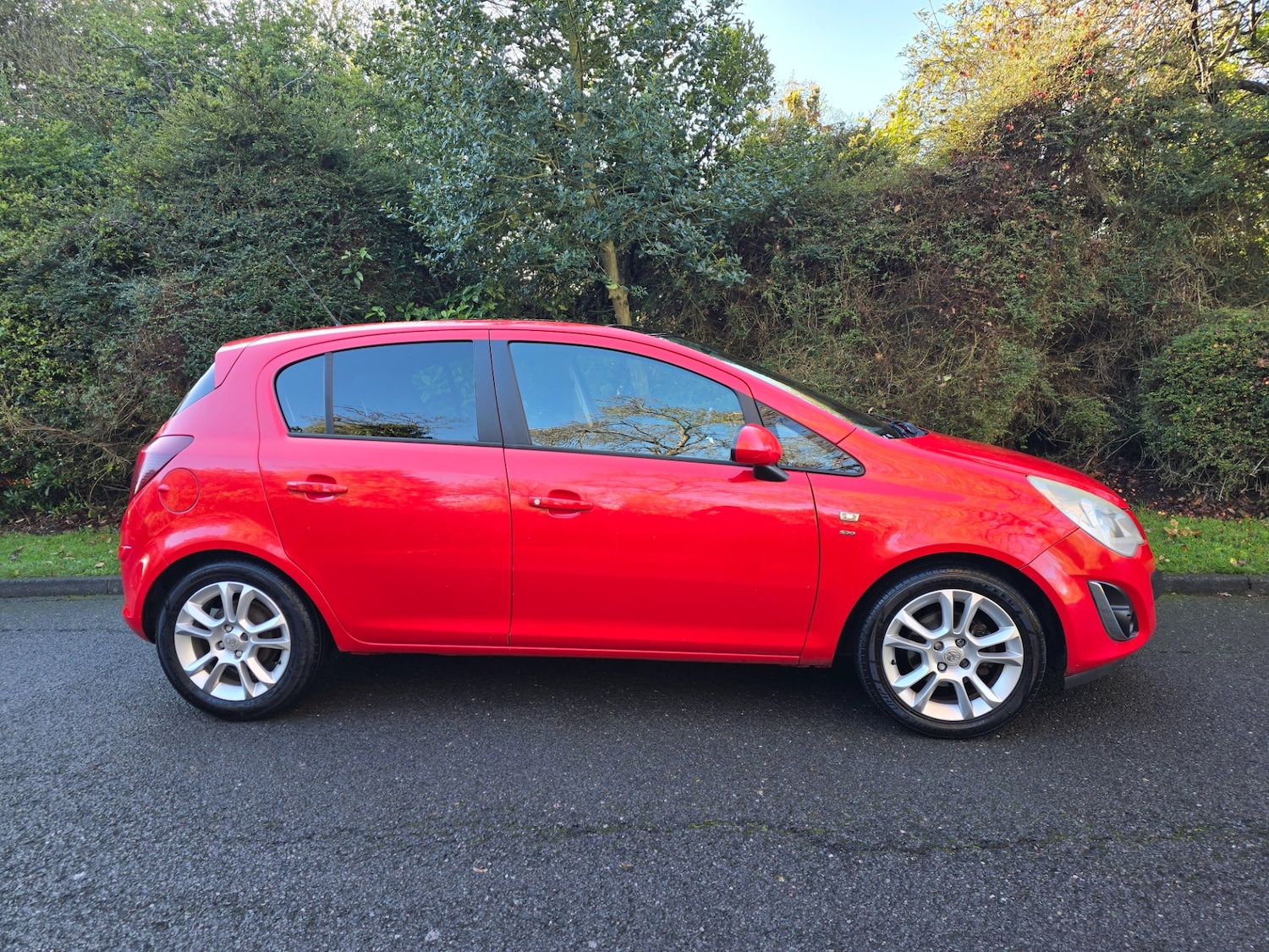 Used Vauxhall Corsa 2011 for sale - 76777773: Photo 7