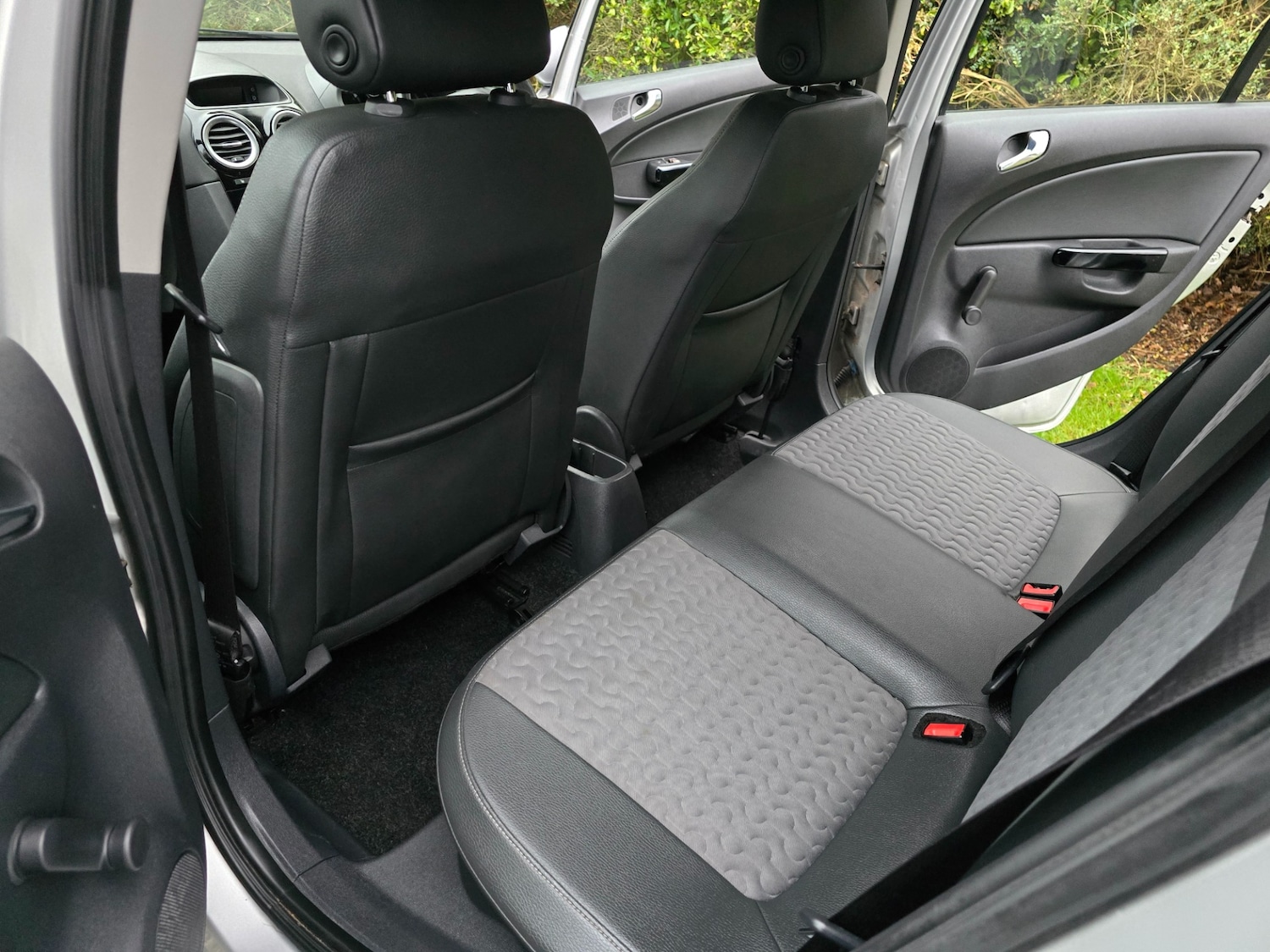 Used Vauxhall Corsa 2013 for sale - 77047480: Photo 11