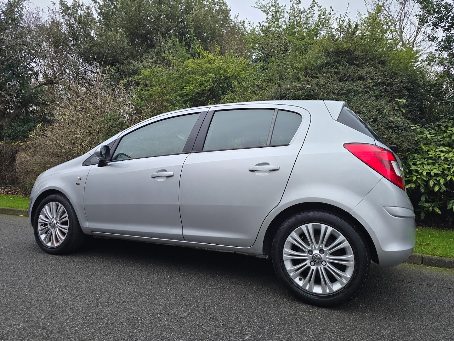 Used Vauxhall Corsa 2013 for sale - 77047480: Photo 4