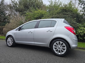 Used Vauxhall Corsa 2013 for sale - 77047480: Photo