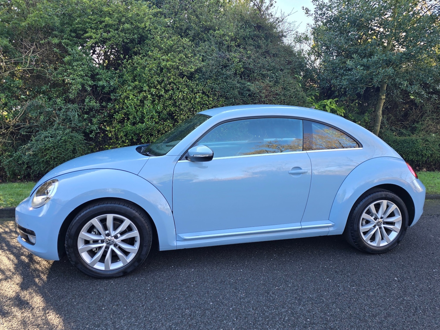 Used Volkswagen Beetle 2014 for sale - 77189633: Photo 1