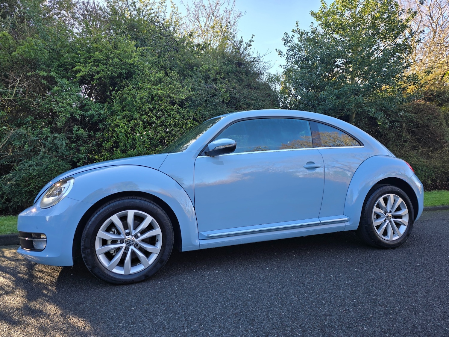 Used Volkswagen Beetle 2014 for sale - 77189633: Photo 2