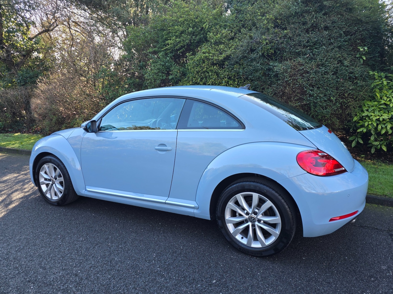 Used Volkswagen Beetle 2014 for sale - 77189633: Photo 3