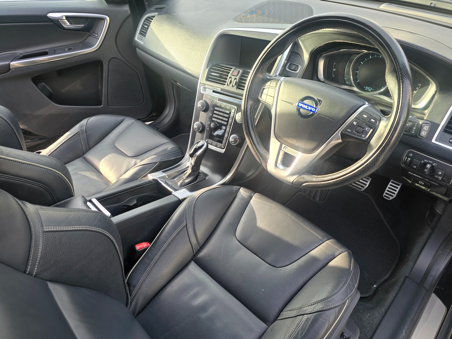 Used Volvo XC60 2014 for sale - 76560203: Photo 11