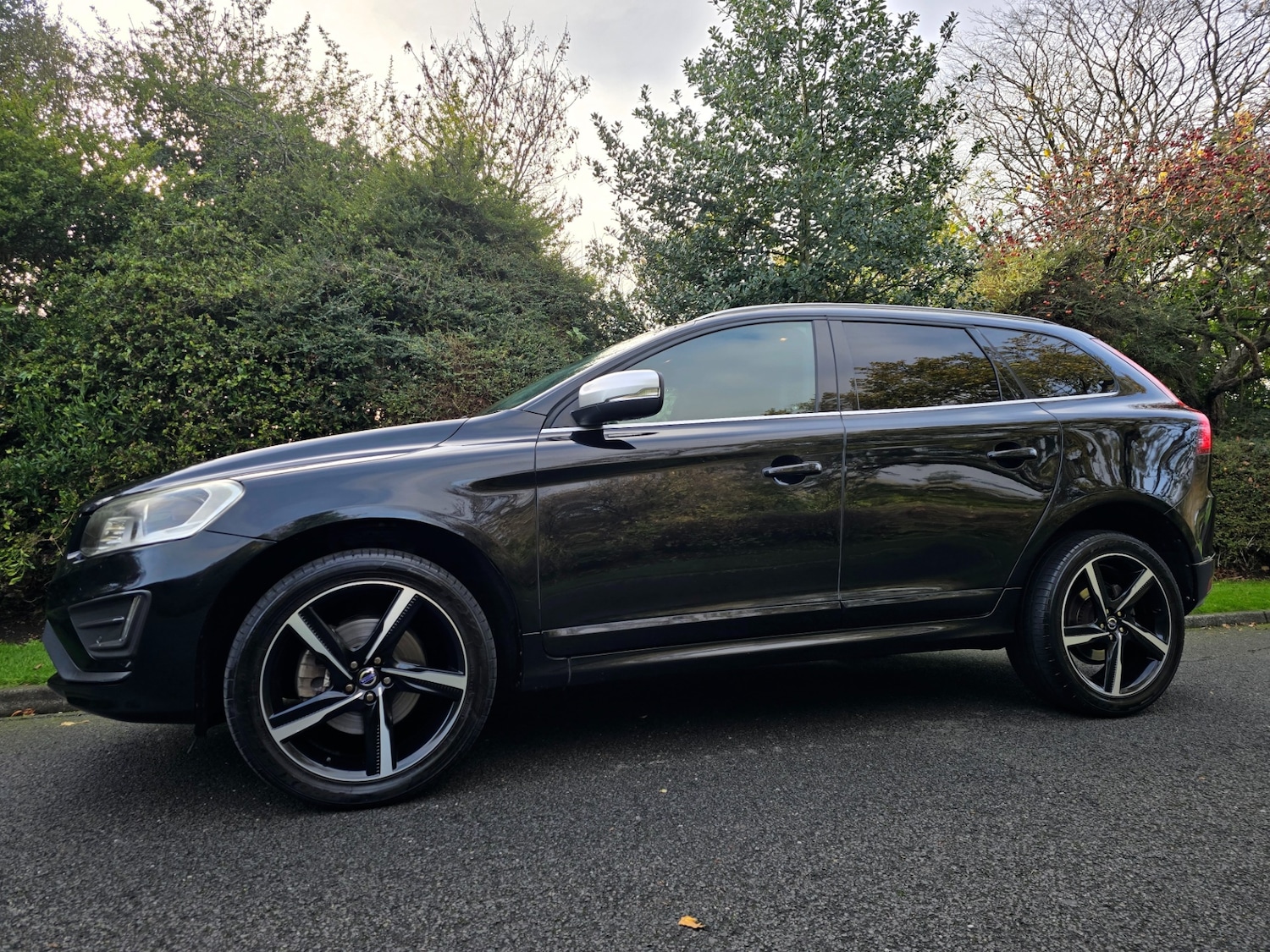 Used Volvo XC60 2014 for sale - 76560203: Photo 2