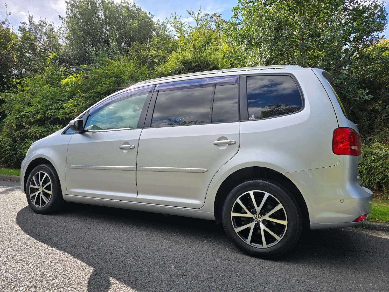 Used Volkswagen Touran 2013 for sale - 76058262: Photo 10