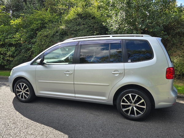 Used Volkswagen Touran 2013 for sale - 76058262: Photo 9