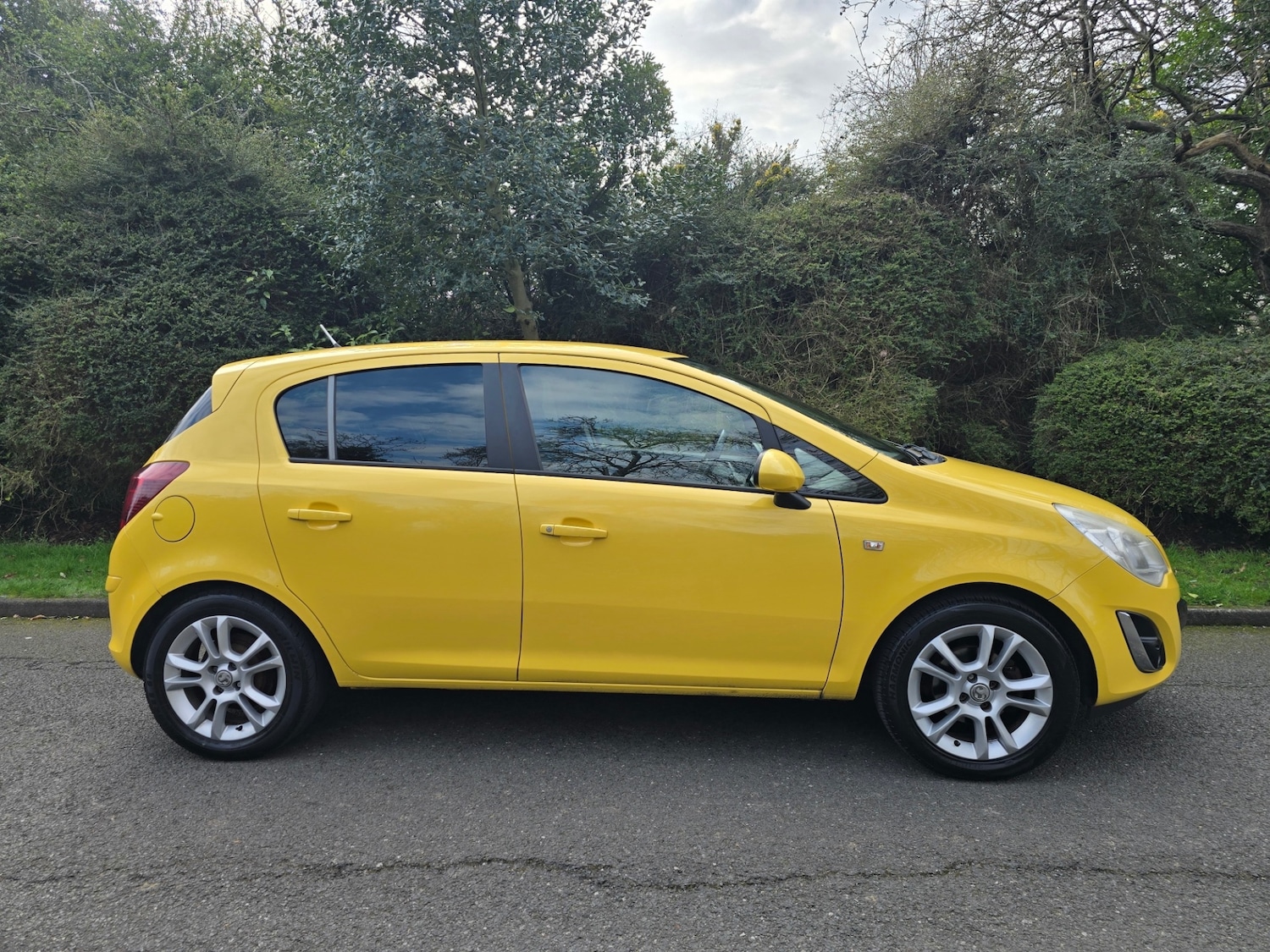 Used Vauxhall Corsa 2011 for sale - 77721776: Photo 14