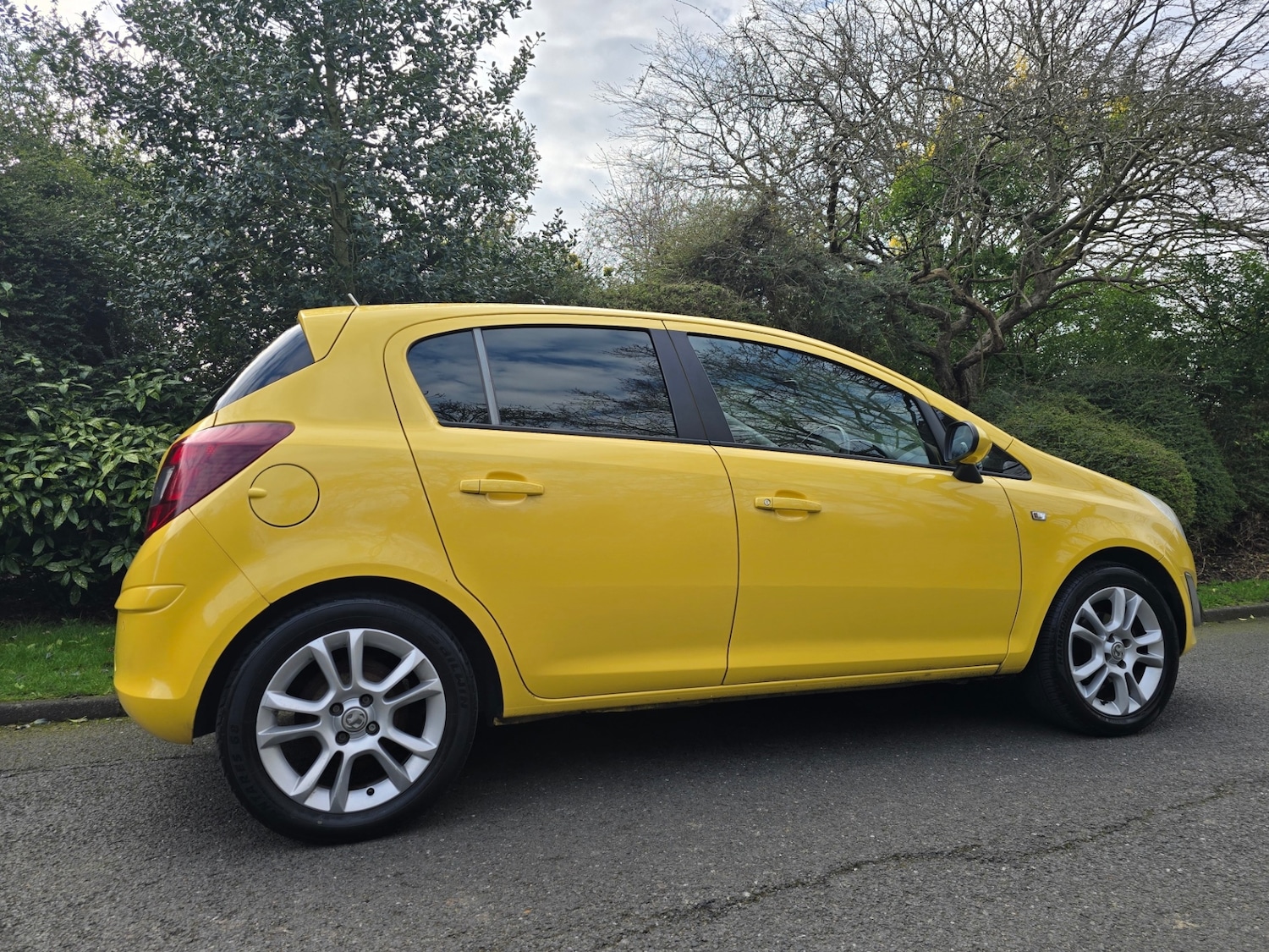 Used Vauxhall Corsa 2011 for sale - 77721776: Photo 7