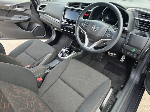 Used Honda Jazz 2015 for sale - 76293464: Photo 14