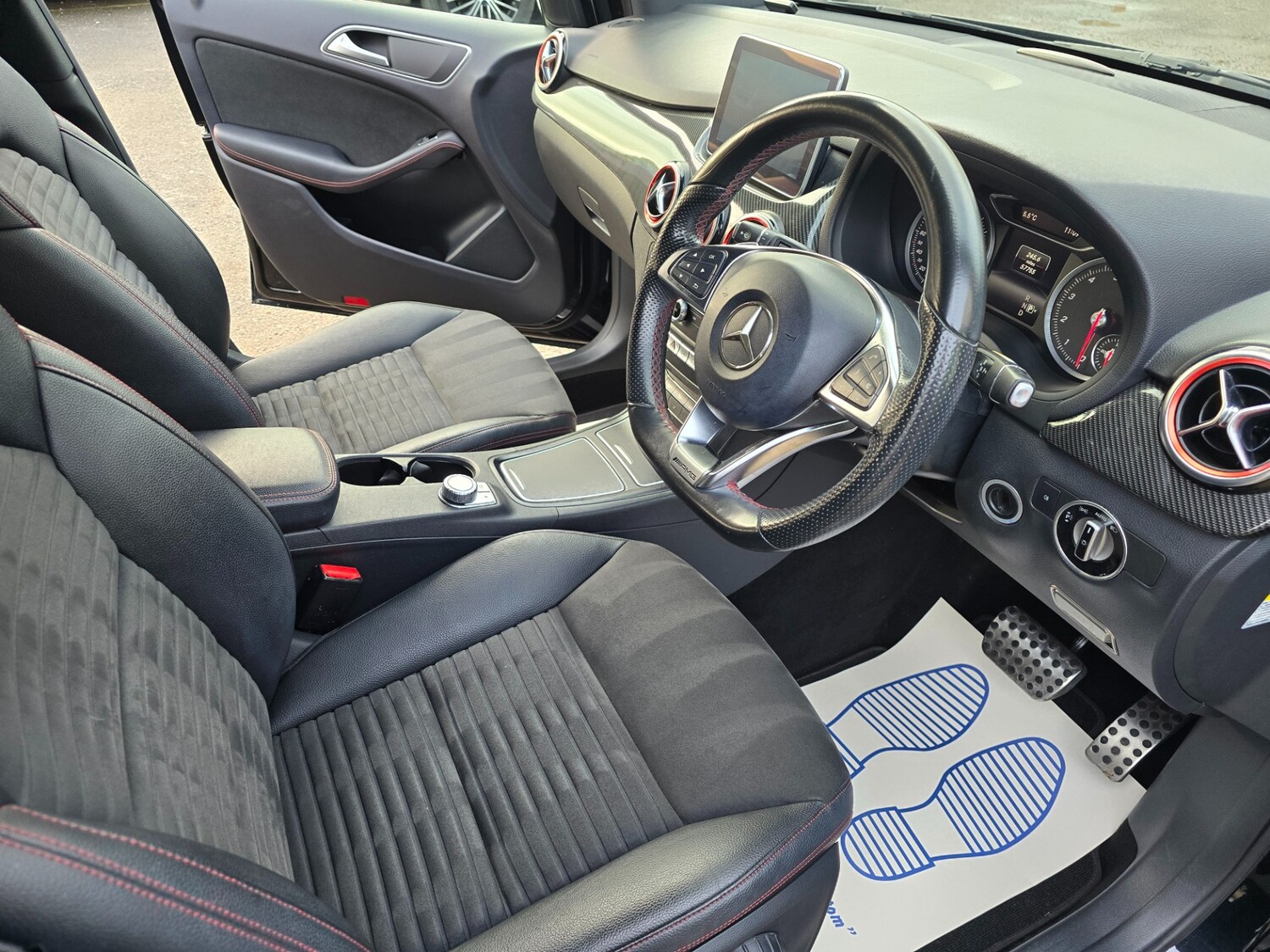 Used Mercedes-Benz B Class 2015 for sale - 77189637: Photo 11