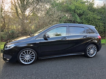 Used Mercedes-Benz B Class 2015 for sale - 77189637: Photo