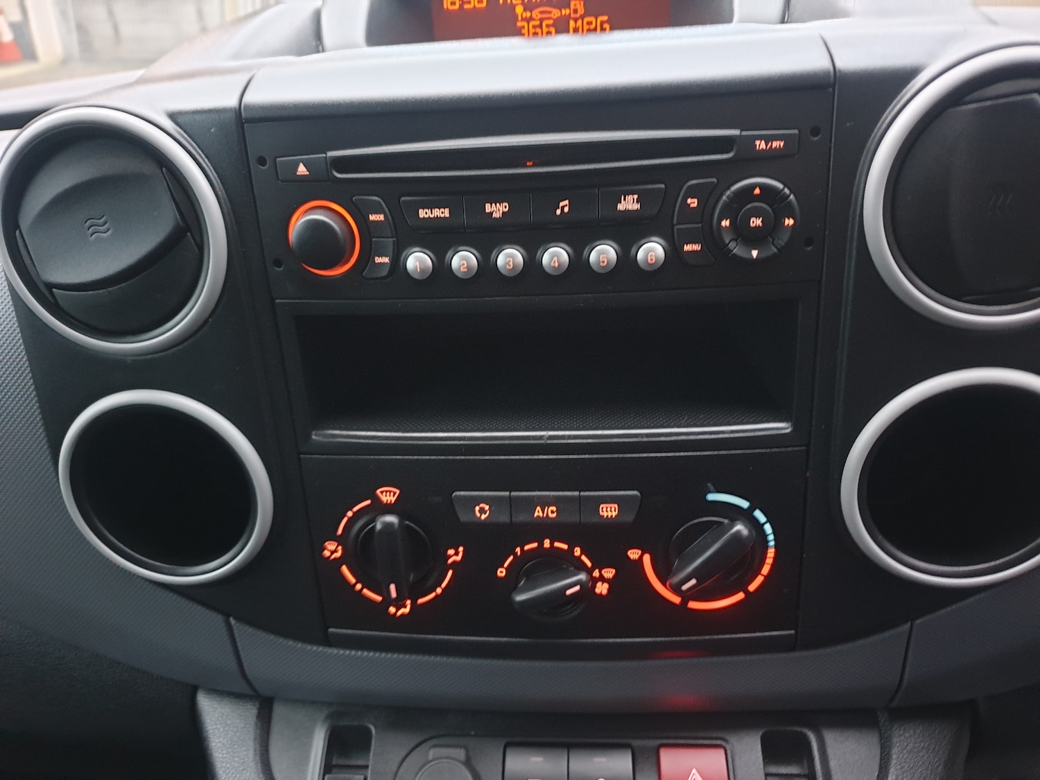 Used Peugeot Partner for sale - 77470319: Photo 12