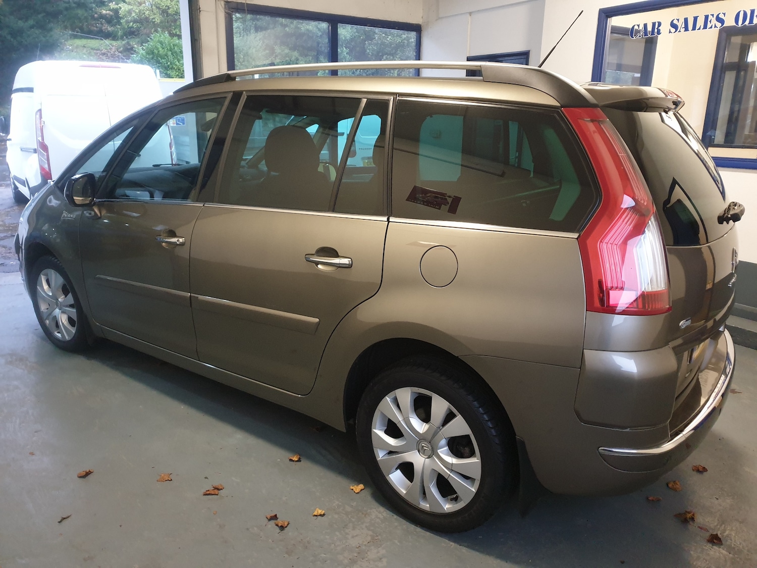 Used Citroen C4 Grand Picasso 2012 for sale - 77470303: Photo 2