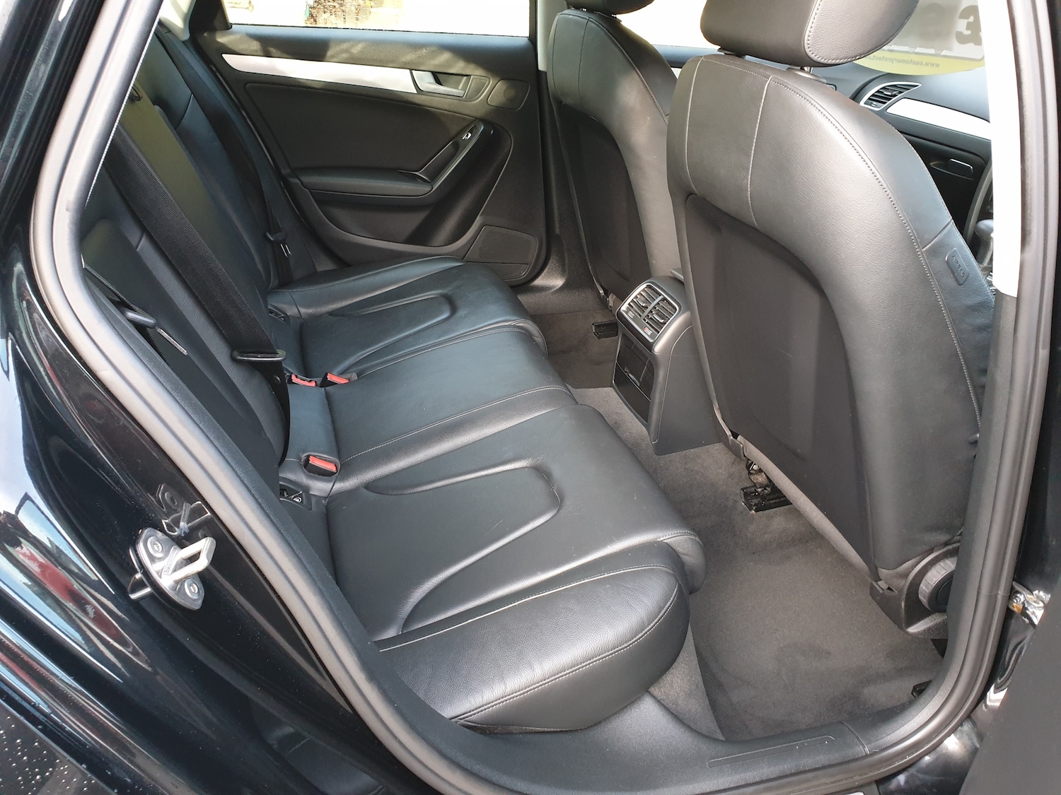 Used Audi A4 2013 for sale - 77470302: Photo 9