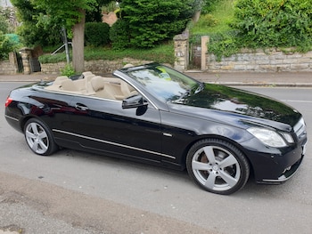Used Mercedes-Benz E Class 2010 for sale - 78754372: Photo