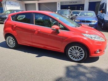 Used Ford Fiesta 2011 for sale - 79043019: Photo