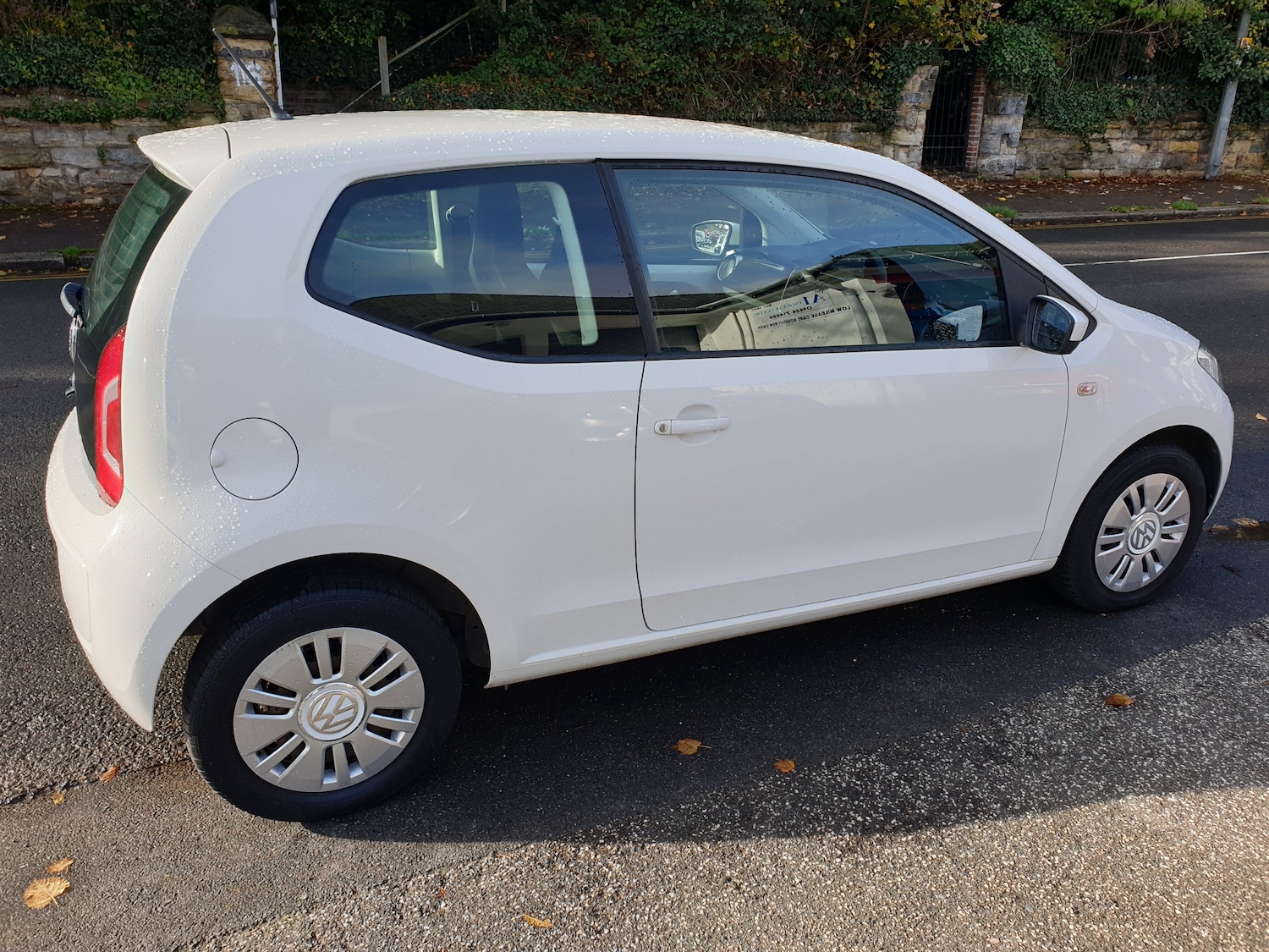 Used Volkswagen up! 2015 for sale - 77470322: Photo 2