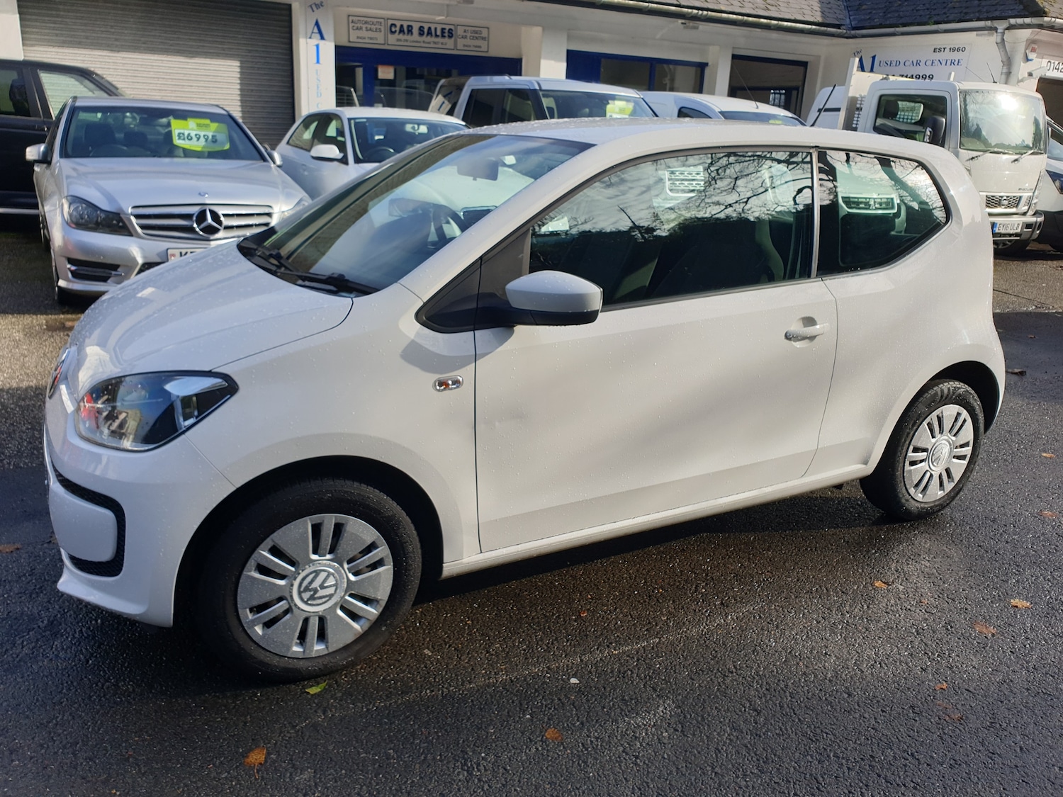 Used Volkswagen up! 2015 for sale - 77470322: Photo 3