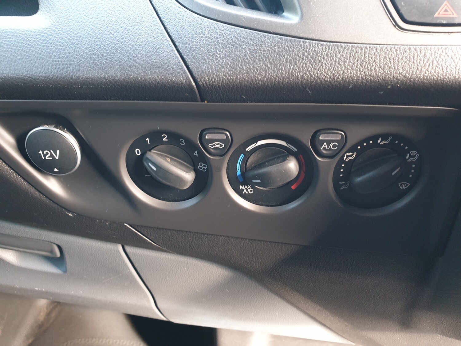 Used Ford Transit Custom 2017 for sale - 77470321: Photo 9