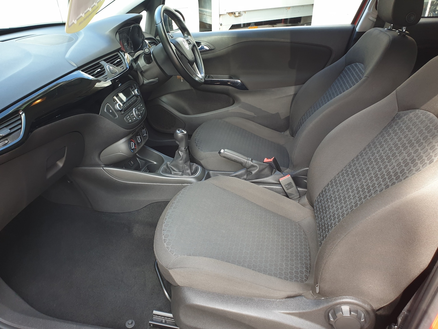 Used Vauxhall Corsa 2016 for sale - 77470318: Photo 6