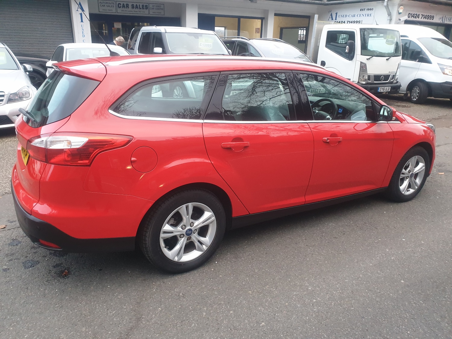 Used Ford Focus 2012 for sale - 77470308: Photo 2