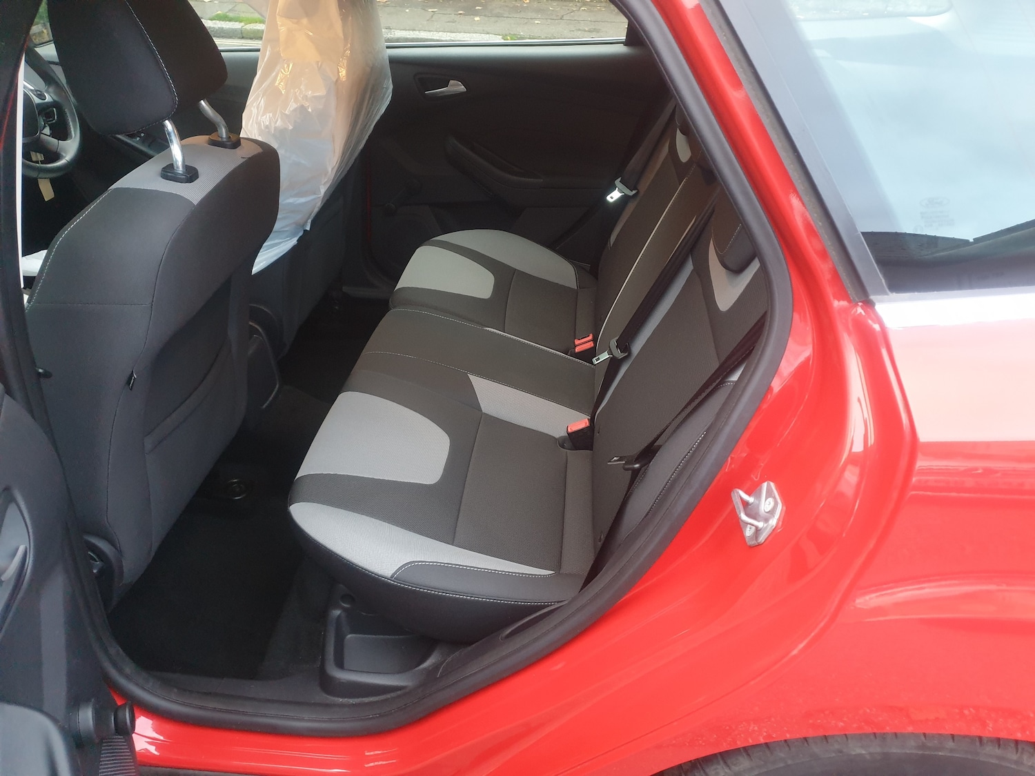 Used Ford Focus 2012 for sale - 77470308: Photo 9