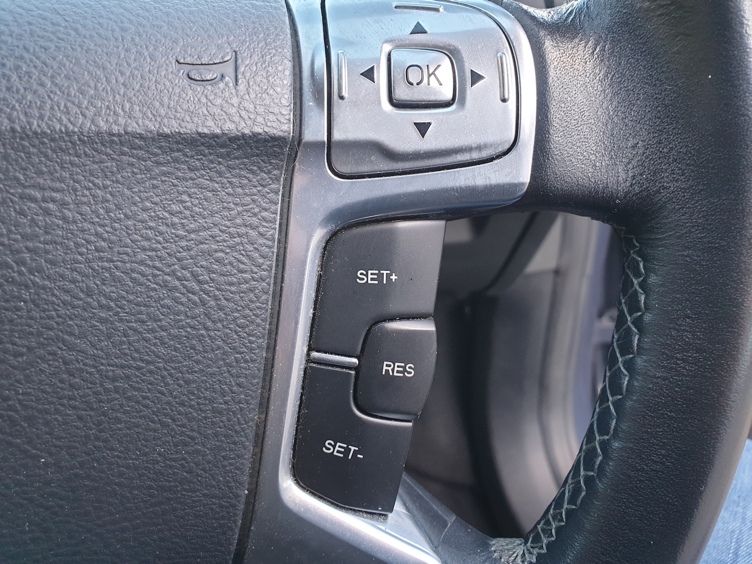 Used Ford Mondeo 2013 for sale - 77470305: Photo 14