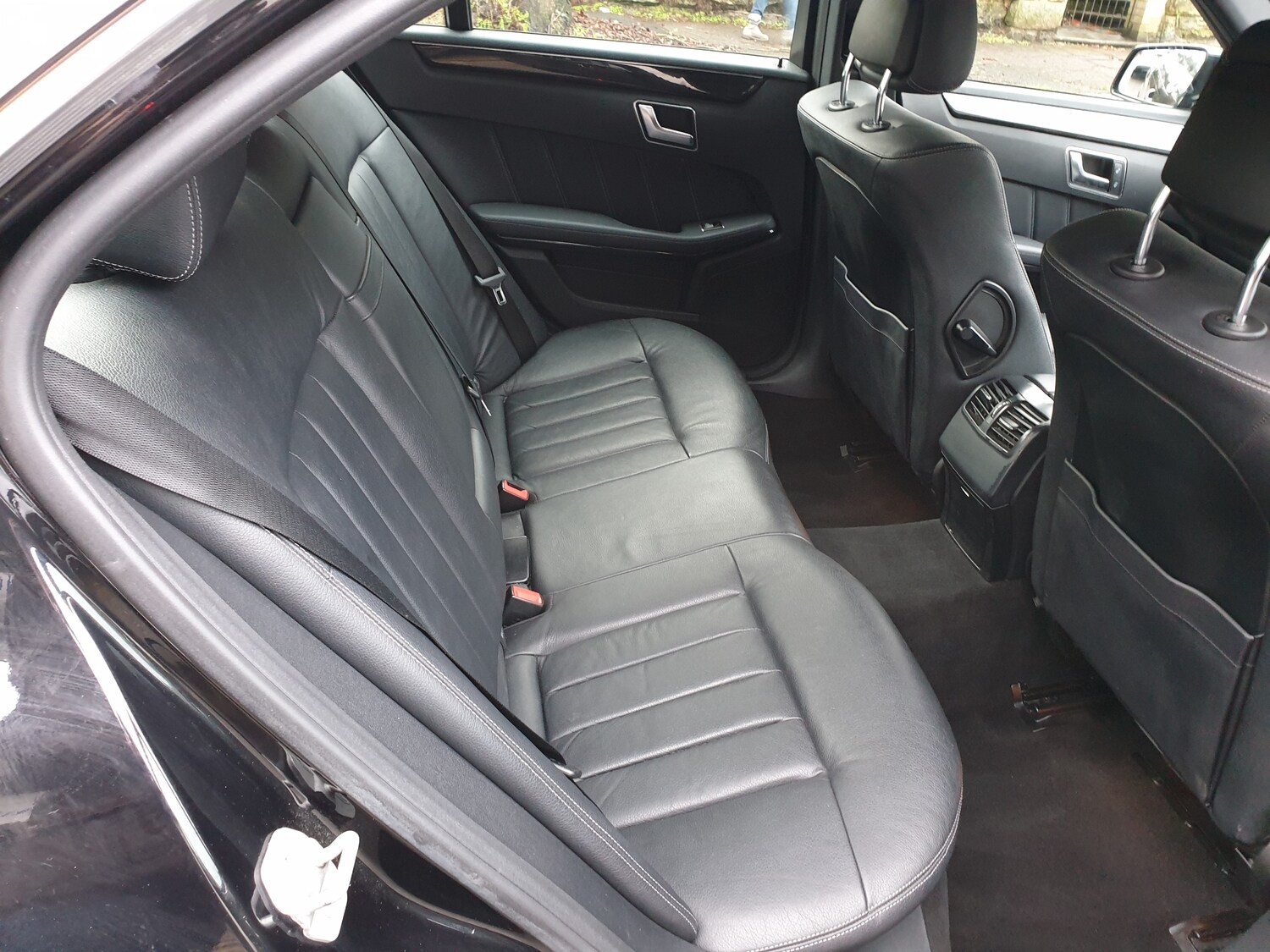 Used Mercedes-Benz E Class 2013 for sale - 77470314: Photo 11