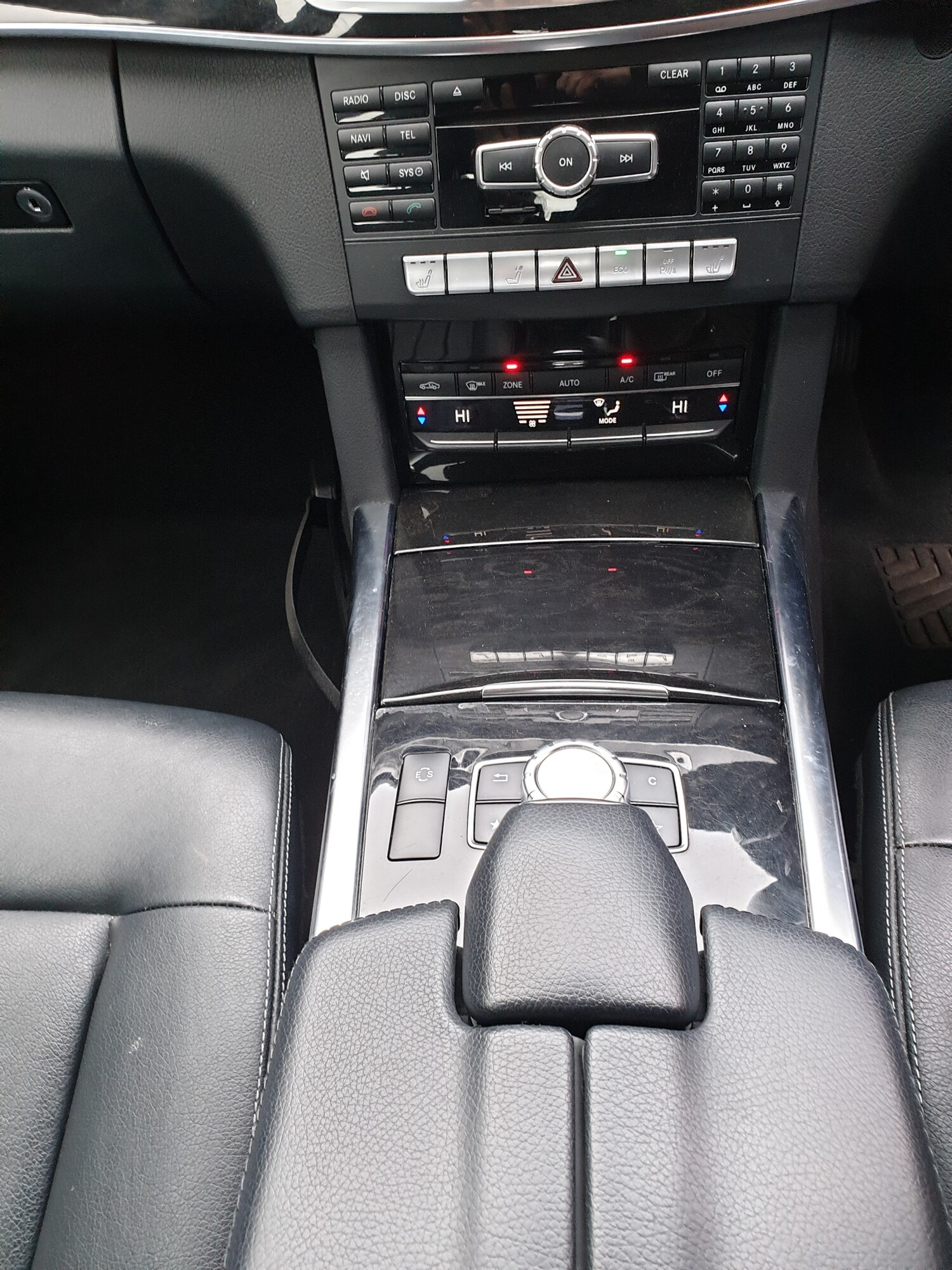 Used Mercedes-Benz E Class 2013 for sale - 77470314: Photo 20