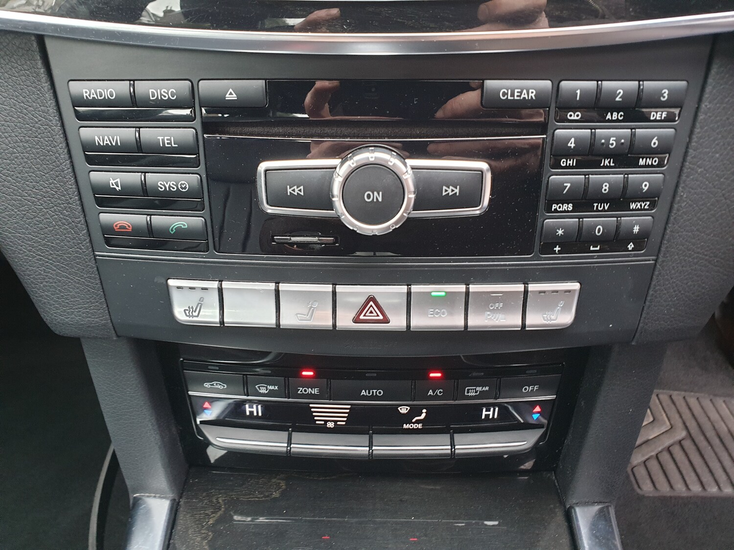 Used Mercedes-Benz E Class 2013 for sale - 77470314: Photo 22