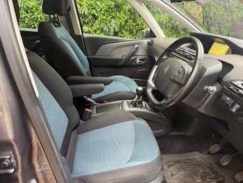 Used Citroen C4 Grand Picasso 2017 for sale - 75460410: Photo