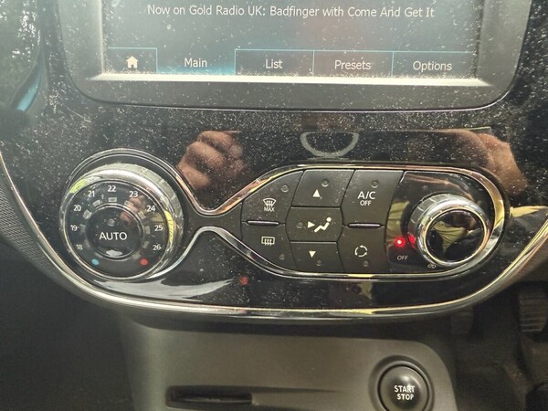 Used Renault Captur 2015 for sale - 75699884: Photo 11