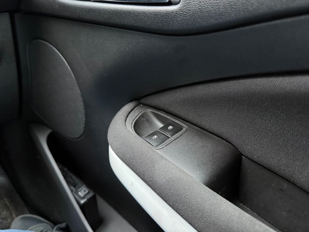 Used Vauxhall ADAM 2013 for sale - 77421841: Photo 5